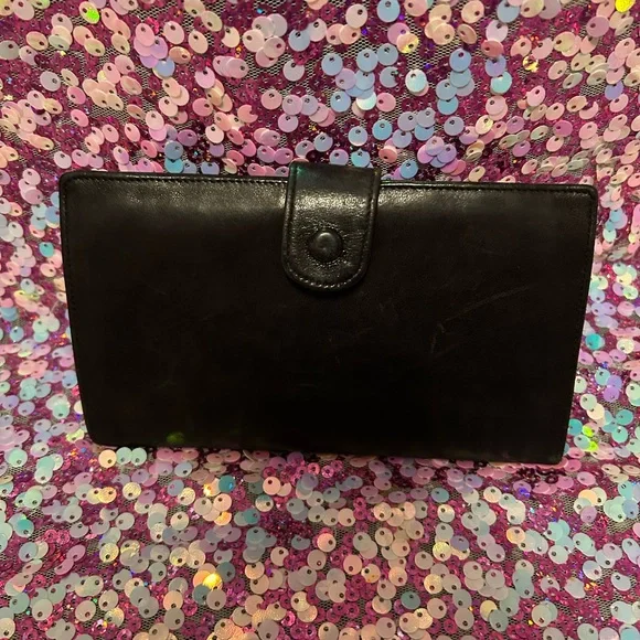 Chanel Lambskin Wallet With Authenticity Card - Picture 3 of 10